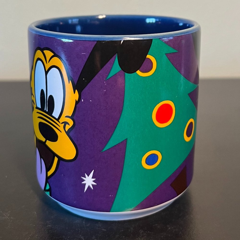 Vintage Disney Store PLUTO Christmas Tree Stars Ceramic Mug - Picture 10 of 10